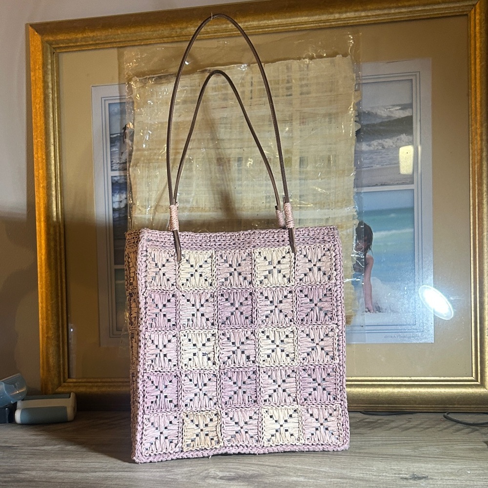 Chic Crochet Tote Bag in Pink and Cream